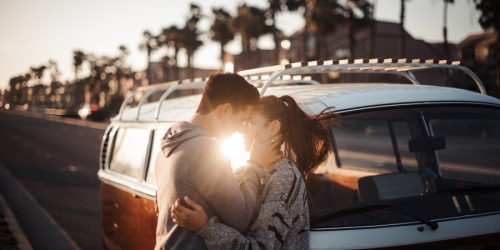 This Is How You Fall In Love Based On Your Zodiac Sign