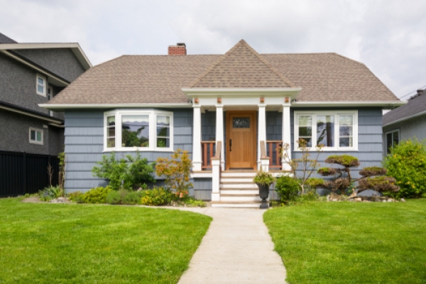 south facing house good for which rashi, disadvantages of south facing house, south facing flat vastu, south facing house for rent is good or bad, south facing house benefits,south facing house vastu plan